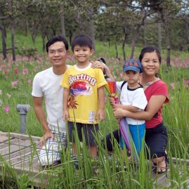 Za-Le-Te Chalet::Family