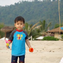 Centara Chann Talay::Family