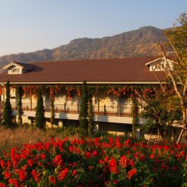Khao Khor Blue Sky::Resort