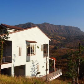 Khao Khor Blue Sky::Resort