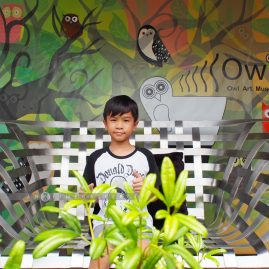A Day in Nakhon Pathom::Family