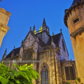 Mercure Bana Hills French Village::Resort