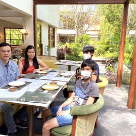 Camin Cuisine & Café::Family