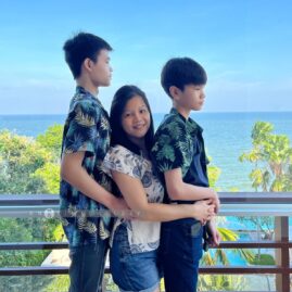 Relo’ The Urban Escape::Family