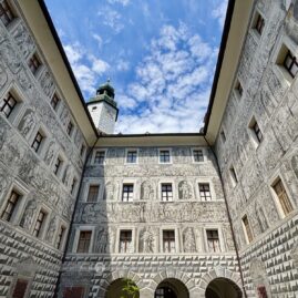 Innsbruck Hofgarten and Ambras Castle::Resort