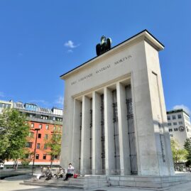 In Love with Innsbruck::Resort