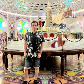 Swarovski Crystal Worlds::Family