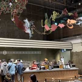 Theatre-themed Starbucks Kyungdong 1960::Family